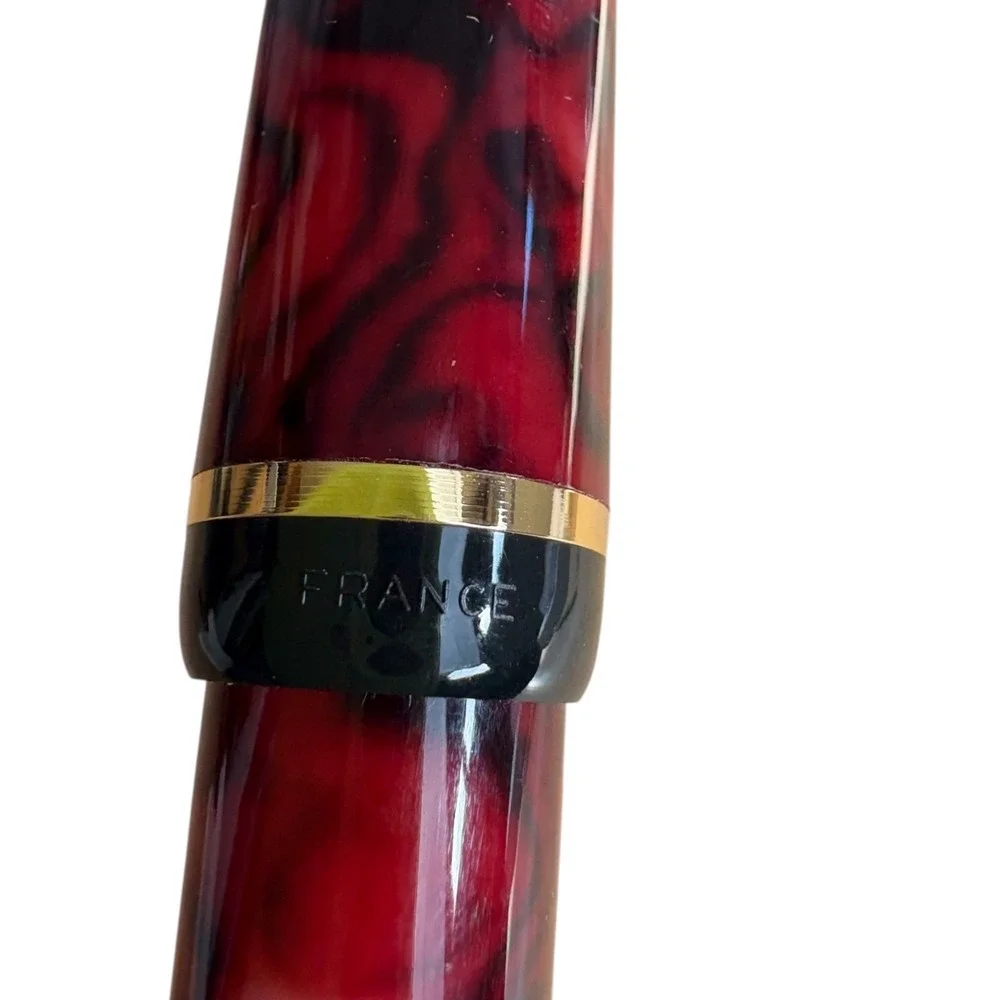 New Waterman Paris‎ Rollerball Pen Red Marble Gold Trim w/ Original Box Blue Ink